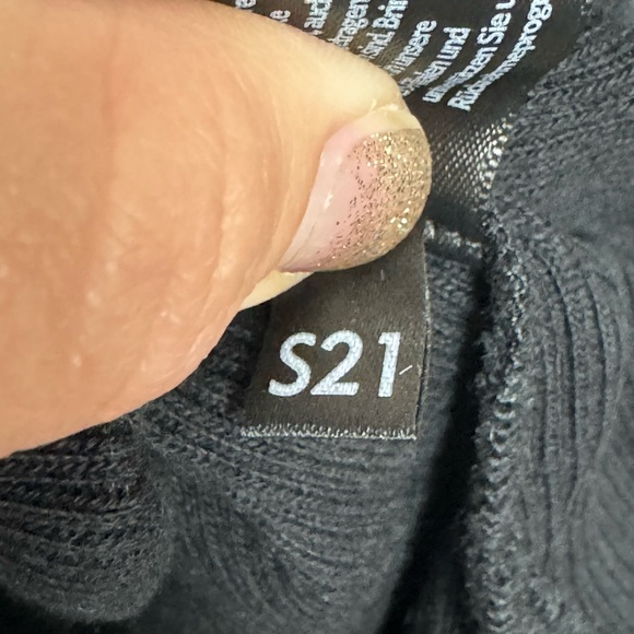 Black Ribbed Eileen Fisher‎ Tank XL - Picture 5 of 9